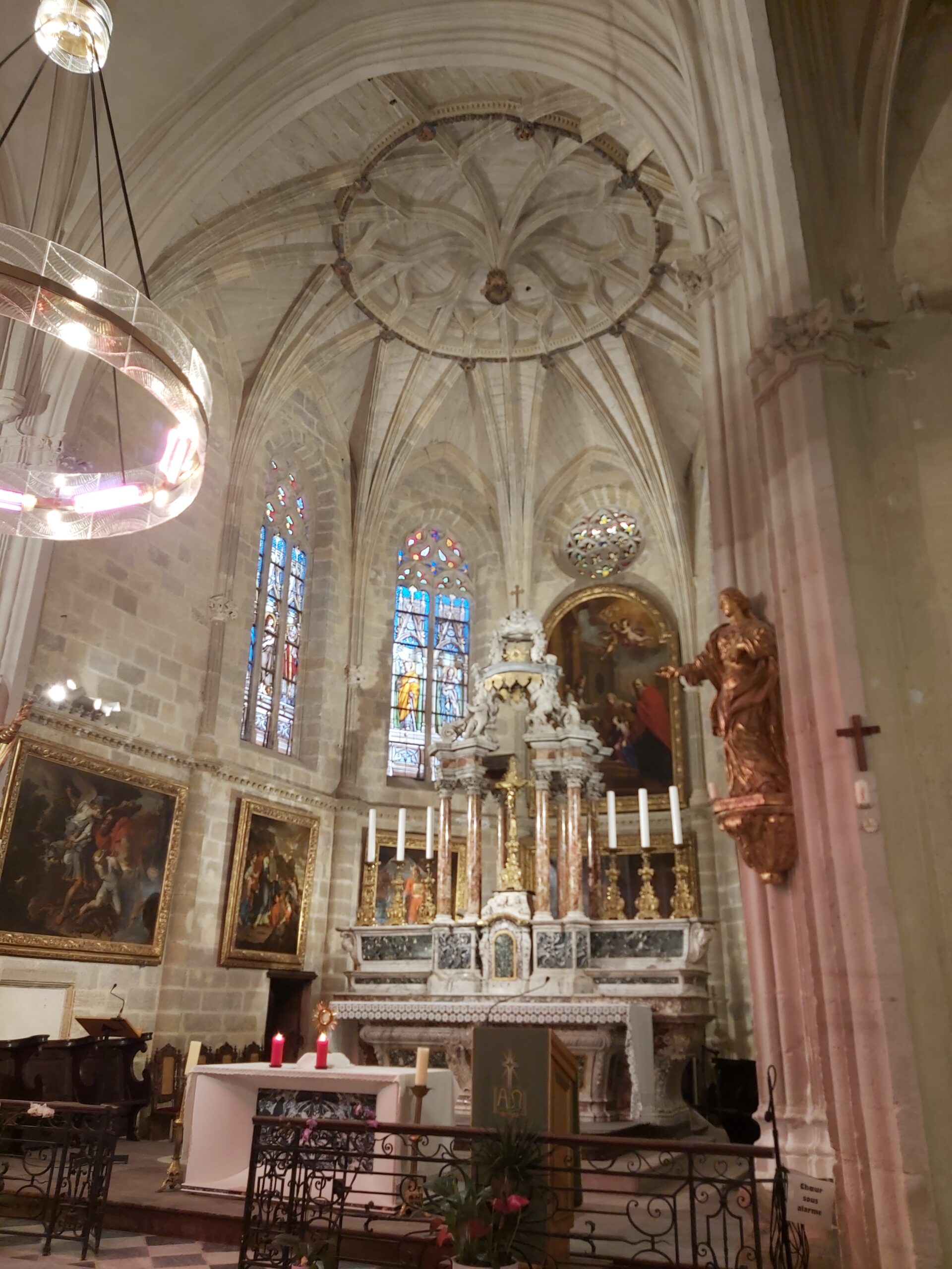 Église Saint-Nicolas de Pertuis